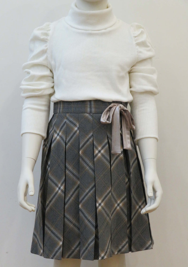 Pleated Checked skirt with bow
